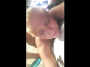 Молодая девченка на свое 18 летие сняла на iphone как ее трахает молодой человек