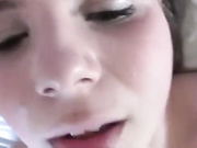 Полную молодую Испанку трахает страшный волосатый любовник