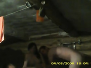 Двое мужиков трахают Анечку в деревне в сарае